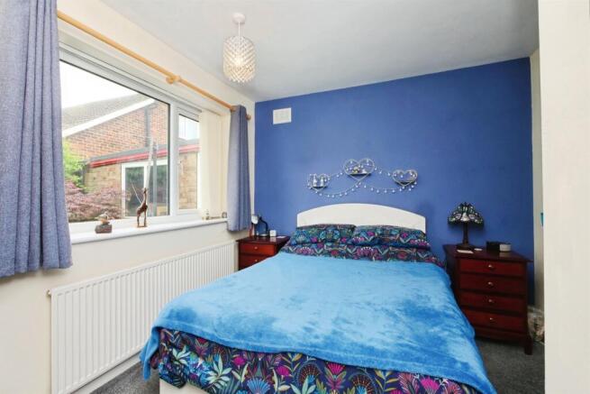3 bed Detached Bungalow for sale Image 11