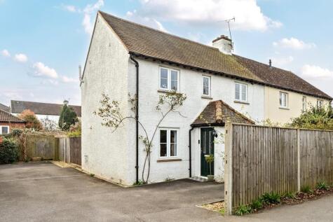 Arthur Road, Farnham, GU9