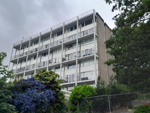 Large 2 Bedroom Maisonette for Rent