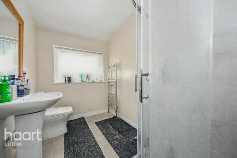 Dallow Road, Luton