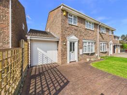 30, Thrush Close, Abbeydale, Gloucester GL4 4WZ