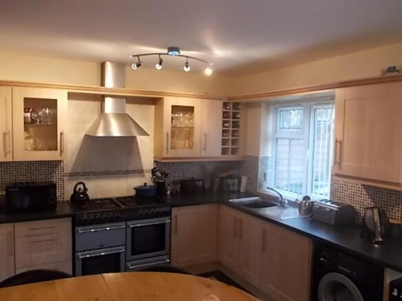 Kitchen S66 1UE