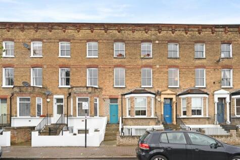 Byrne Road, London, SW12