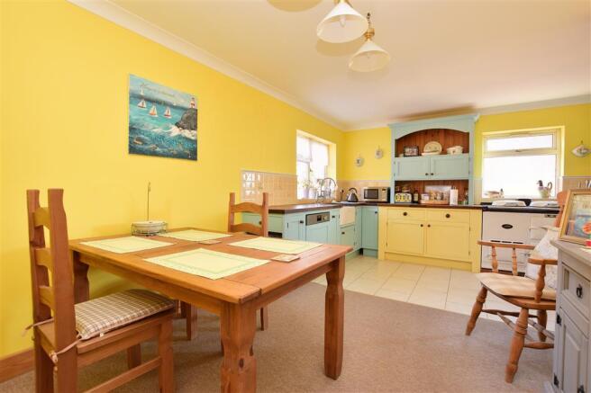 Kitchen/Breakfast Room