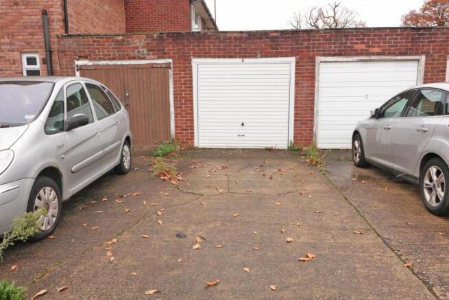 Garage.jpg