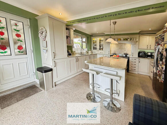 Elmsmere Drive, Oldcotes photo 4