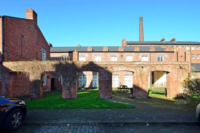 Communal Garden 