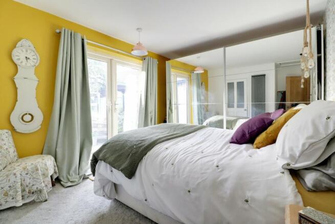BED-1.jpg