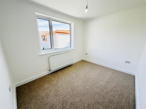 2 bed Semi-Detached Bungalow for sale Image 11