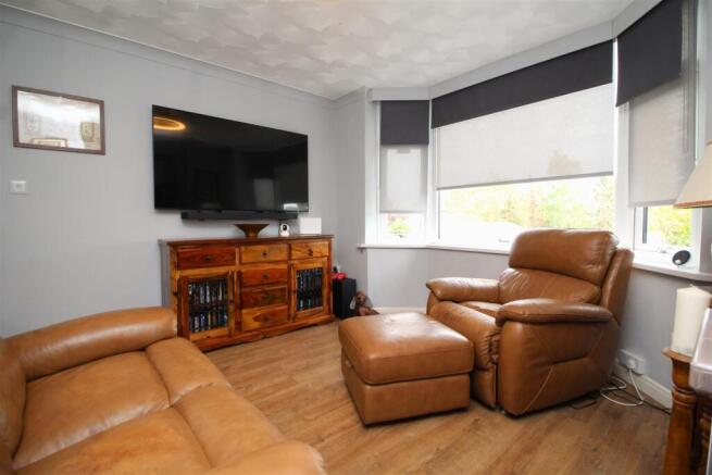 living room 1 .JPG
