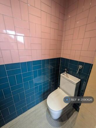 Downstairs Toilet 