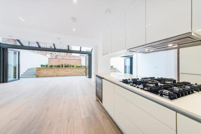 A Rare Opportunity to Experience Luxury Fulham Li