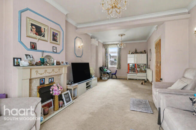 3-bed semi-detached on Cowslip Road, London, £750,000
