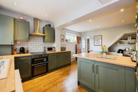 Albury Road, Merstham, Redhill, Surrey, RH1