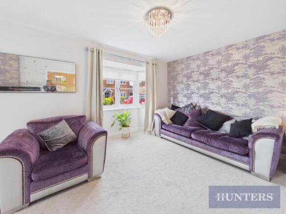 4 bed Semi-Detached for sale Image 4