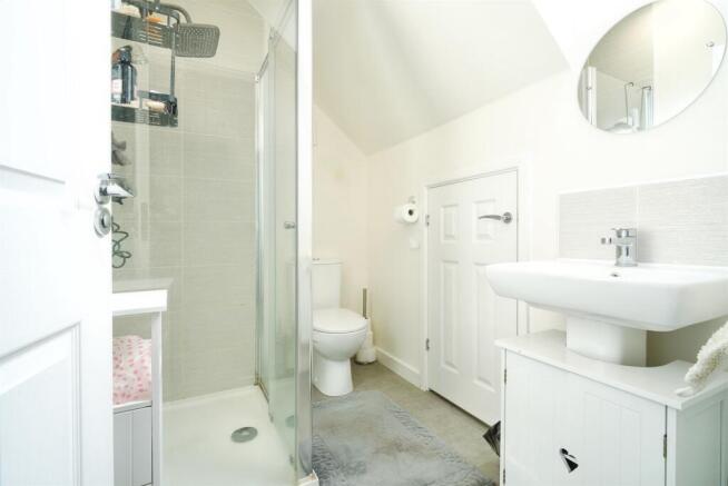 3 bed Semi-Detached for sale Image 12