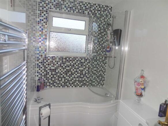 Modern Bathroom