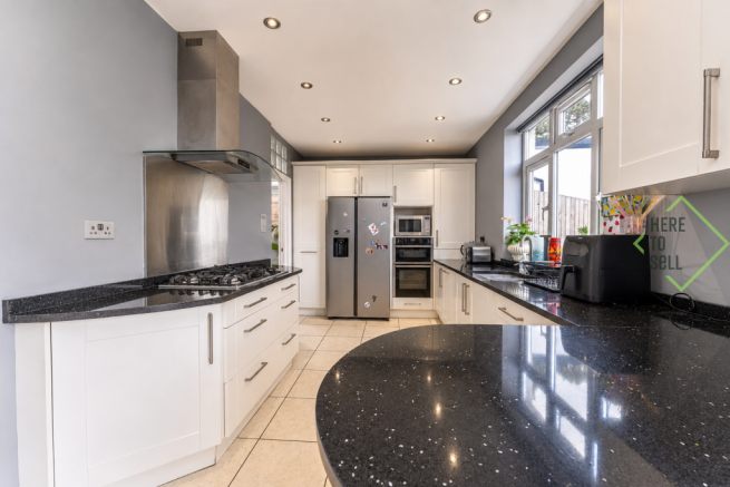 Myrtle Close, East Barnet, EN4 - Kitchen2