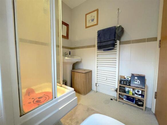 En-Suite Two (2).jpeg