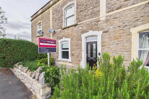 Almost immediate to Clevedon Town Centre