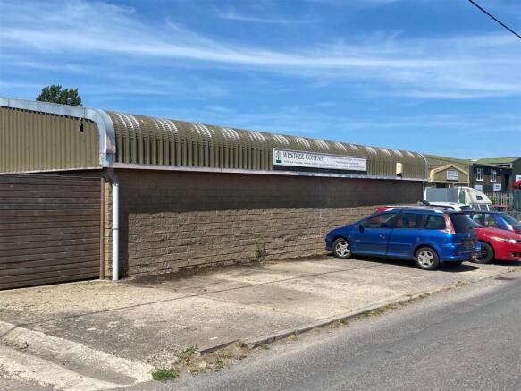 6 Marsh Lane a.jpg