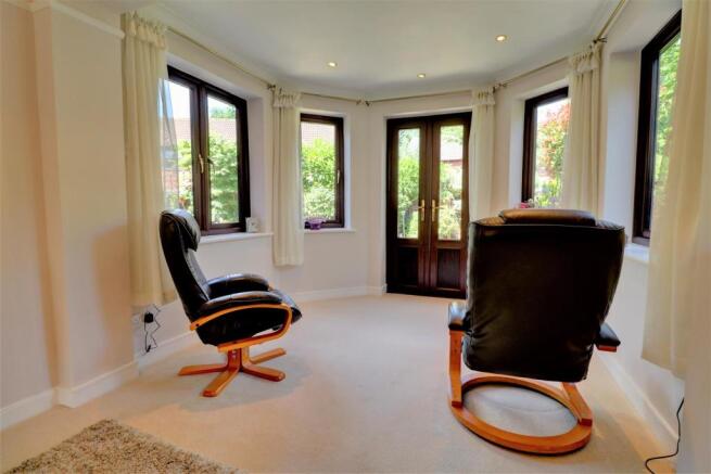 sitting room.jpg