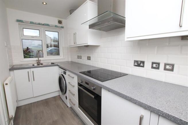 Kitchen..JPG