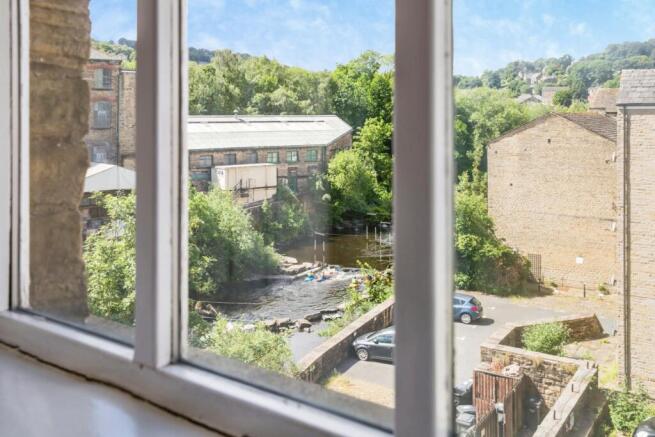 2 bed Flat for sale Image 10