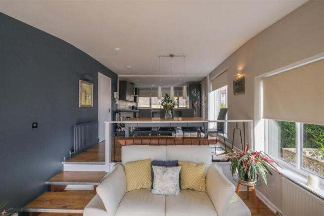 2 bed Bungalow for sale Image 5