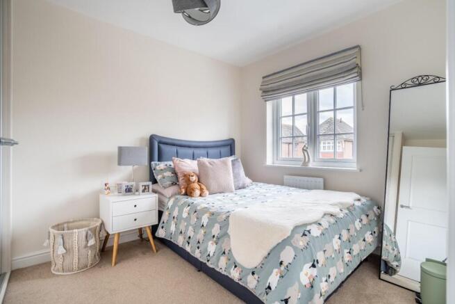 4 bed Town House for sale Image 11