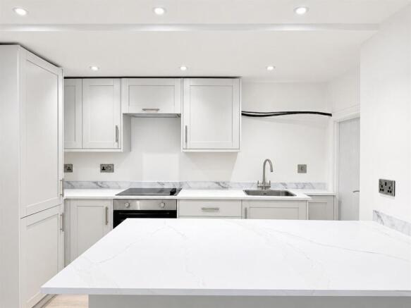1 bed Flat for sale Image 5