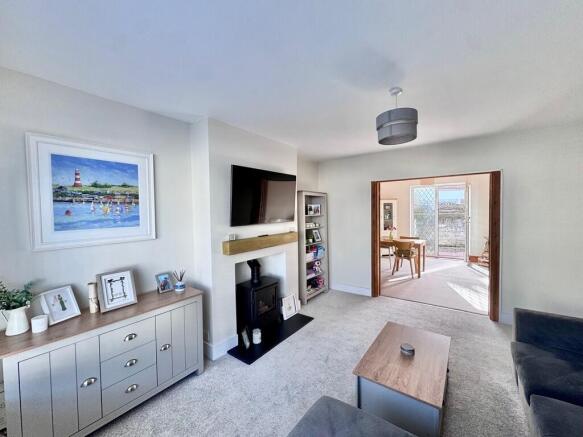 lounge to dining ...