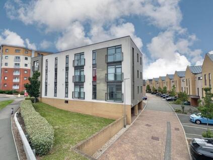 Firepool Crescent, Taunton - NO onward chain!