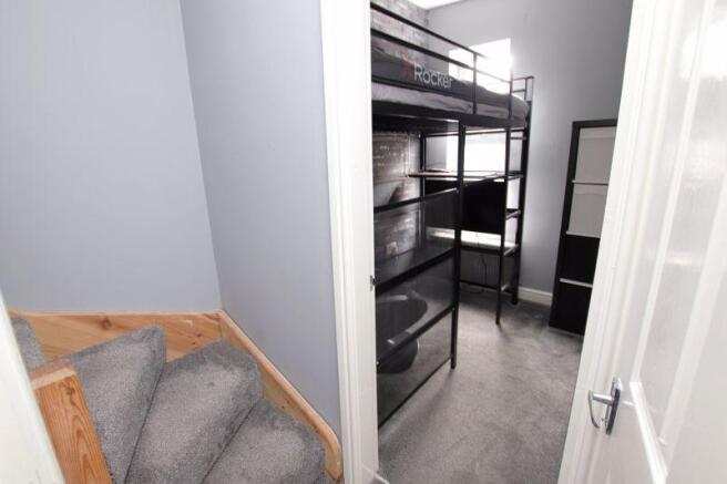 Bedroom/Stairs...