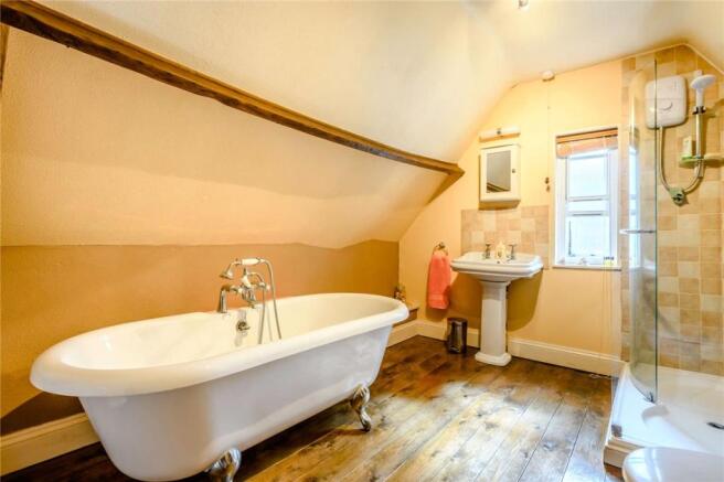 Bath/Shower Room