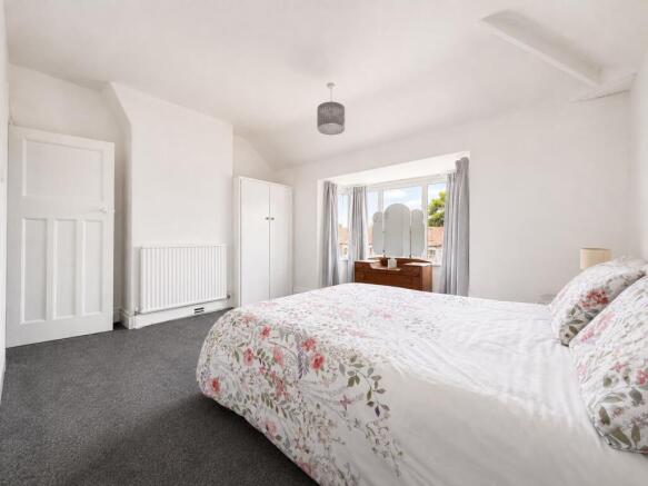 3 bed Semi-Detached for sale Image 7