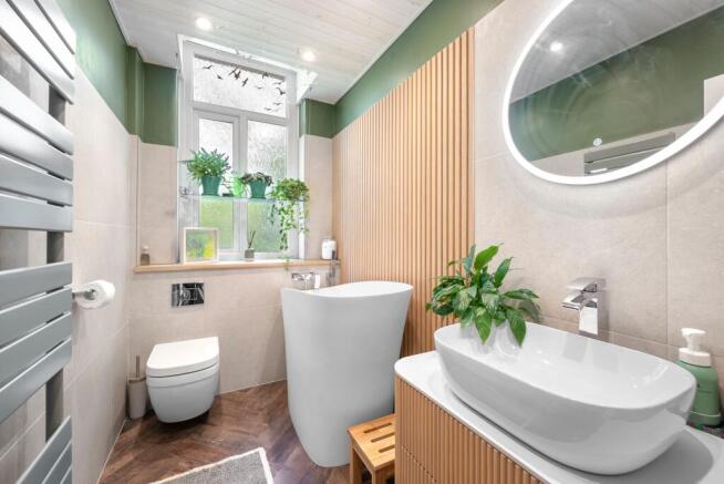 4 bed Terraced for sale Image 10