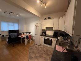 122, Leavesden Road, Watford WD24 5EG