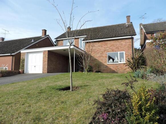 5 St Peters Close, C