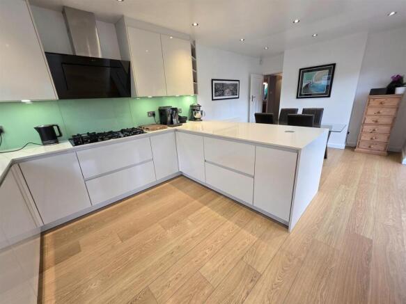Dining Kitchen