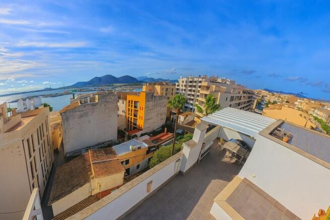 Roof top terrace