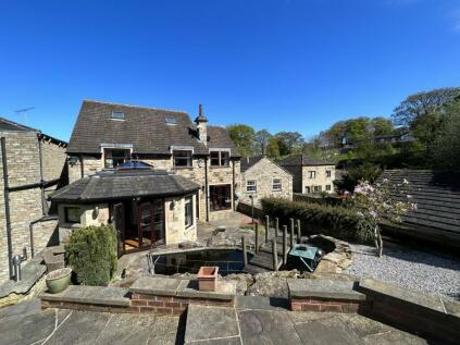 Sands Lane, Mirfield, WF14 8HJ