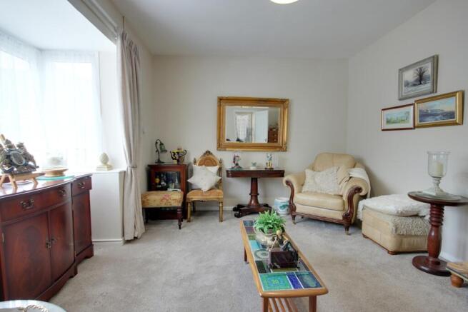 2 bed Detached Bungalow for sale Image 4