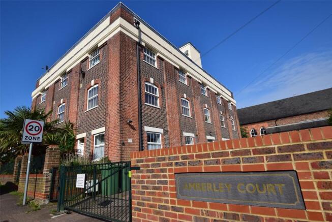 Amberley Court