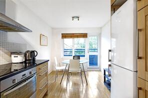Flat 79, 36 Dudley Court, Endell Street, London WC2H 9RJ