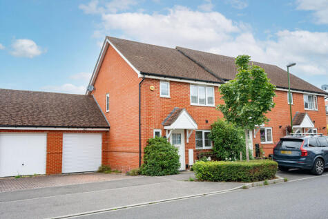 Pelling Way, Horsham, RH12