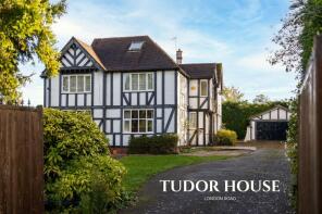 Tudor House, Red Hill Lane, Worcester WR5 2JL