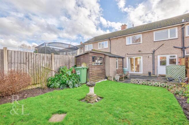 20 Wordsworth Avenue (18).jpg