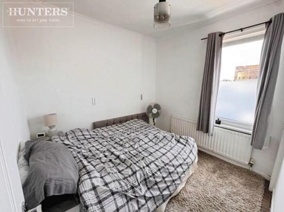 2 bed End of Terrace to rent Image 7