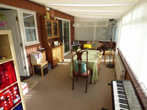 DINING CONSERVATORY